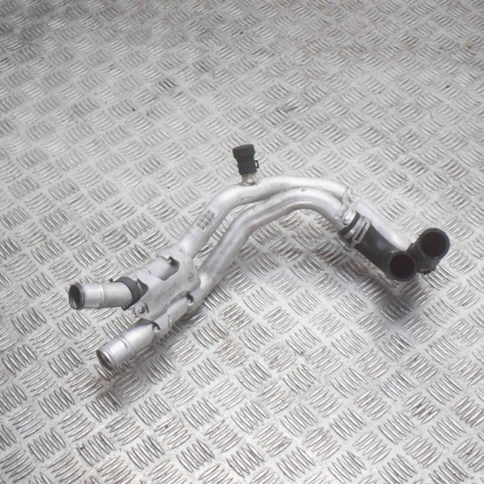 Furtun de lichid de răcire AUDI A4 8W2, B9 2018 OEM: 04E121178,04E121194D,04E121177 13444949