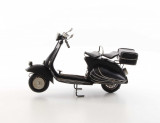 Model de motocicleta neagra BL-249