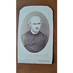 Fotografie tip CDV, portret barbat, inceput de secol XX