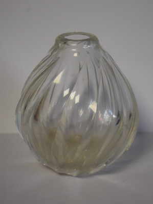 Vaza veche din cristal - 1,5 kg greutate foto