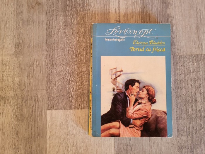 Tortul cu frisca de Theresa Gladden