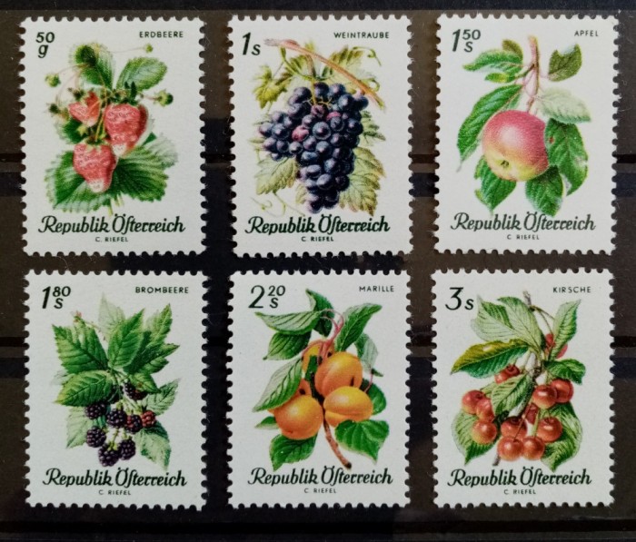 BC312, Austria 1966, serie fructe