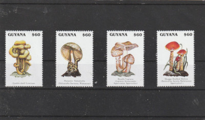 Guyana 1996-Flora,Ciuperci,serie 4 val.,MNH.Mi.5534-5537 foto