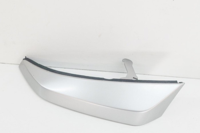Ornament player muzical NISSAN NP300 NAVARA Pick-up D23 2017 OEM: 684S2-4JA1A,68421-4JA0A,684S2-4JA0A,68421-4JA1A 12223216