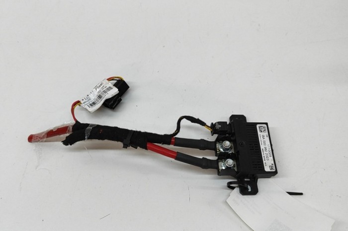 Releu INFINITI Q30 2019 OEM: A0009822023 31521726
