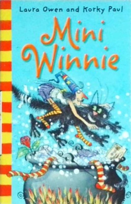 Laura Owen, Korky Paul - Mini Winnie foto