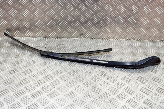 Braț ștergător față AUDI A8 D3 4E2, 4E8 2003 OEM: 4E1955407B 13937730