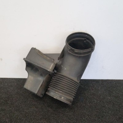 Furtun de admisie aer BMW 3 E90 2010 OEM: 7560300 2500211 foto