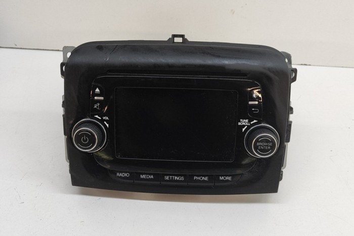Unitate radio CD navigație FIAT 500L 351_, 352_ 2014 OEM: Hatchback | 30201325