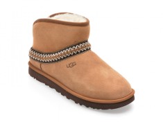 Ghete UGG maro, CLASSIC NOVELTY, din piele intoarsa