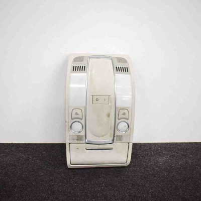 Iluminare interioară AUDI A6 Avant 4F5, C6 2010 OEM: 4F09511774F09101774F0947135BQ 3664964 foto