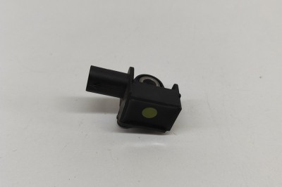 Senzor de impact dreapta față VW GOLF VII 5G1, BQ1, BE1, BE2 2015 OEM: 5Q0959651 28827857 foto