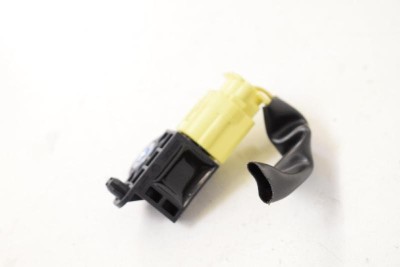 Senzor de impact dreapta spate NISSAN X-TRAIL T32_ 2017 OEM: 988303RA0A 10638292 foto