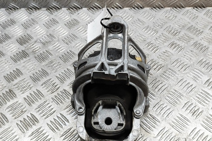 Suport motor dreapta AUDI A6 4A2, C8 2019 OEM: 4M0199372FS 29367836