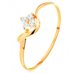 Inel din aur de 14K - floare din diamante transparente, braÅ£ ondulat - Marime inel: 57