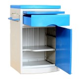 Cumpara ieftin Noptieră medicală Dr.Denis din ABS, tavă glisantă, sertar, dulap și roți