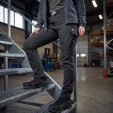Pantaloni Cargo din softshel negru