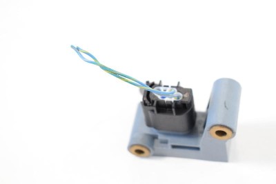 Senzor de impact st&amp;acirc;nga față BMW 7 F01, F02 2009 OEM: 9159314 10015529 foto