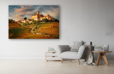 Tablou Canvas - Castelul Falleto Italia foto