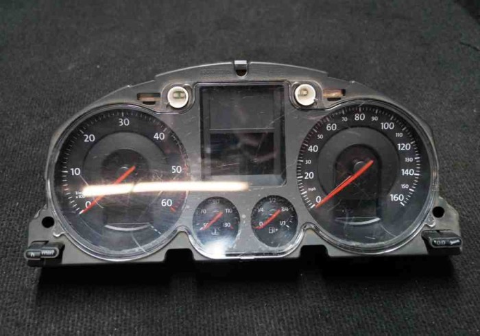 Ceas de bord VW PASSAT B6 3C2 2006 OEM: 3C0920960K