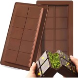 Cumpara ieftin Forma ciocolata din silicon premium, antiaderenta Koken Forma clasica de ciocolata Dubai 10 patratele, 25 x13 x1.5 cm, Maro