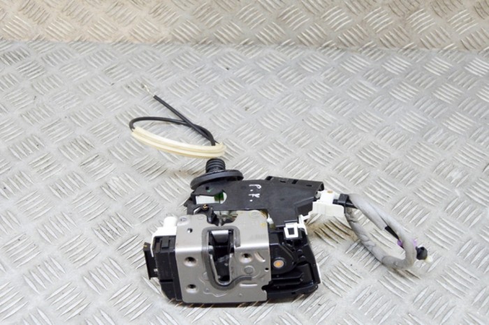 &Icirc;ncuietoare ușă st&acirc;nga față MERCEDES-BENZ E Coupe C207 2014 OEM: A2077604240,A0997200735 17579377