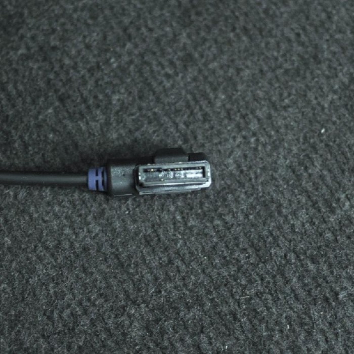 Port USB/AUX-In VW JETTA MK6 162, 163 2011 OEM: 5N0035554B 1784378