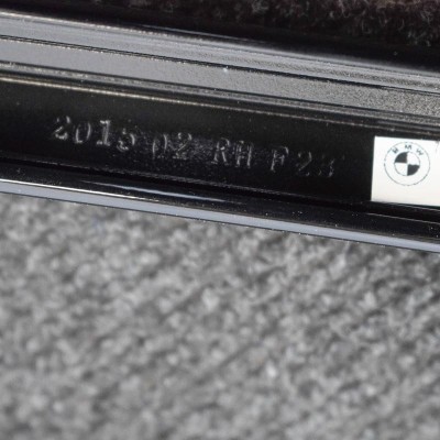 Ornament vertical ușă dreapta față BMW 2 Cabrio F23 2015 OEM: 7358452 4017019 foto