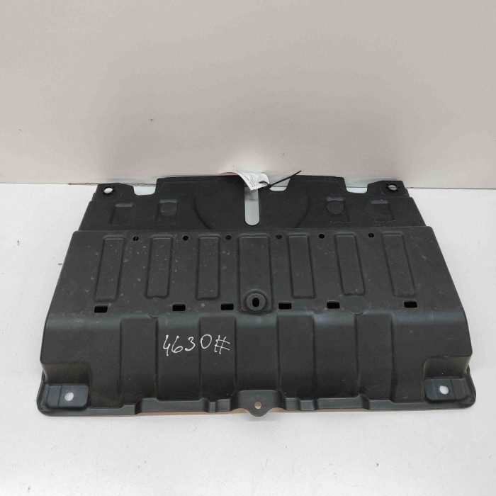 Scut motor central spate HONDA CR-V VI RS_, RY_ 2024 OEM: 74640-3B4-H00