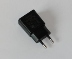 incarcator adaptor priza USB FLYPOWER iesire 1500mA Original foto