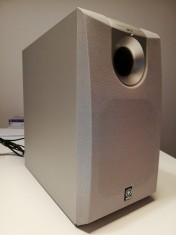 Subwoofer activ YAMAHA SW-P130 (amplificare incorporata) - 60 Watt/Impecabil