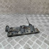 Suport bara de protecție st&acirc;nga spate VW CADDY III Variant 2KB, 2KJ, 2CB, 2CJ 2014 OEM: 2K0807393 28592312