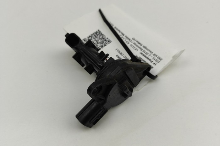 Debitmetru de aer LEXUS RX _L2_ 2019 OEM: 22204-75040 30374521