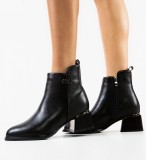 Cumpara ieftin Botine dama Zowie Negre