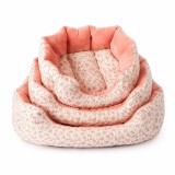 Set 3 Paturi Căptușite pentru C&acirc;ini și Pisici, Model Floral Roz
