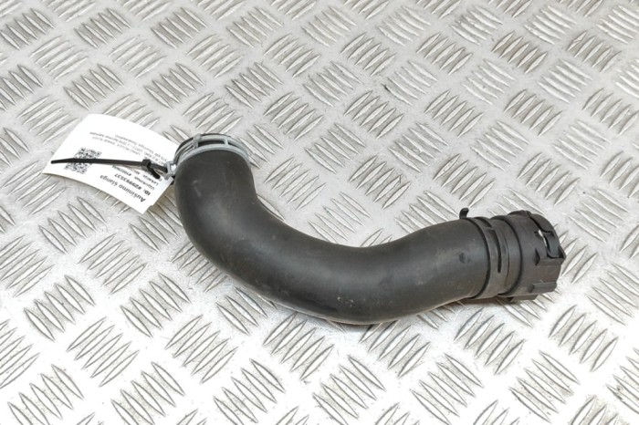 Furtun de lichid de răcire LAND ROVER RANGE ROVER SPORT II L494 2018 OEM: CPLA-8260-BE 29993537
