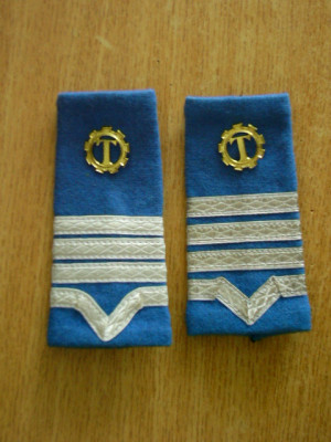 M3 C4 - Grade militare - bleumarin - maistru militar tehnic antiaeriana 5 foto