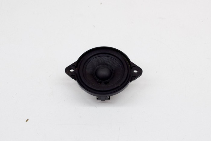 Difuzor planșa de bord AUDI Q5 8R 2015 OEM: 90008001404,8R0035416 13885522