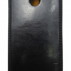 Husa flip neagra (interior bej) pentru HTC One Mini (M4)