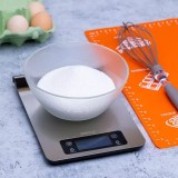 Cantar pentru bucatarie cu agatatoare, electric, argintiu, 5kg, Kinghoff