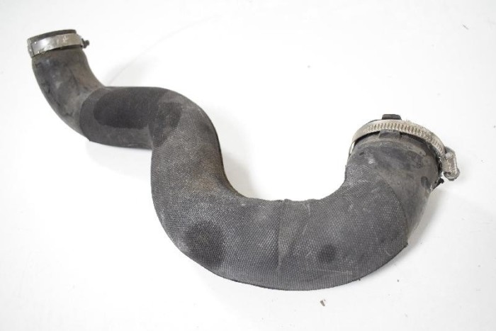 Furtun intercooler dreapta AUDI A5 8T3 2012 3662817