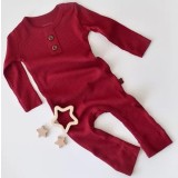 Salopeta cu maneca lunga si pantaloni lungi din bumbac organic si modal - Rosu BabyCosy (Marime: 3-6 Luni)