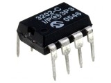 Convertor A/D 12bit 2-Canale DIP8 100ksps 2,7-5,5V