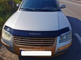 Deflector Capota Passat B5.5 2002-2005 Inscriptionat Capaff Protectie Zgarieturi Ciobituri Fumuriu