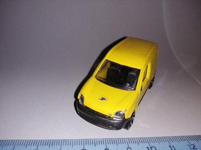 bnk jc Majorette Renault Kangoo - 1/57