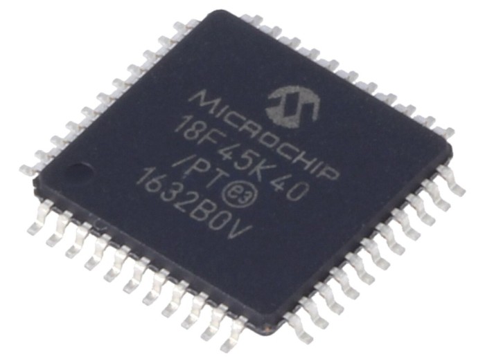 Microcontroler PIC 32kB 64MHz UART