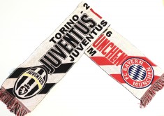 Fular meci fotbal JUVENTUS TORINO - BAYERN MUNCHEN (23.02.2016)-produs oficial