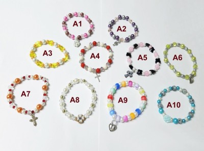 Reducere! Bratari femei multe modele si culori, margele, pandantive foto