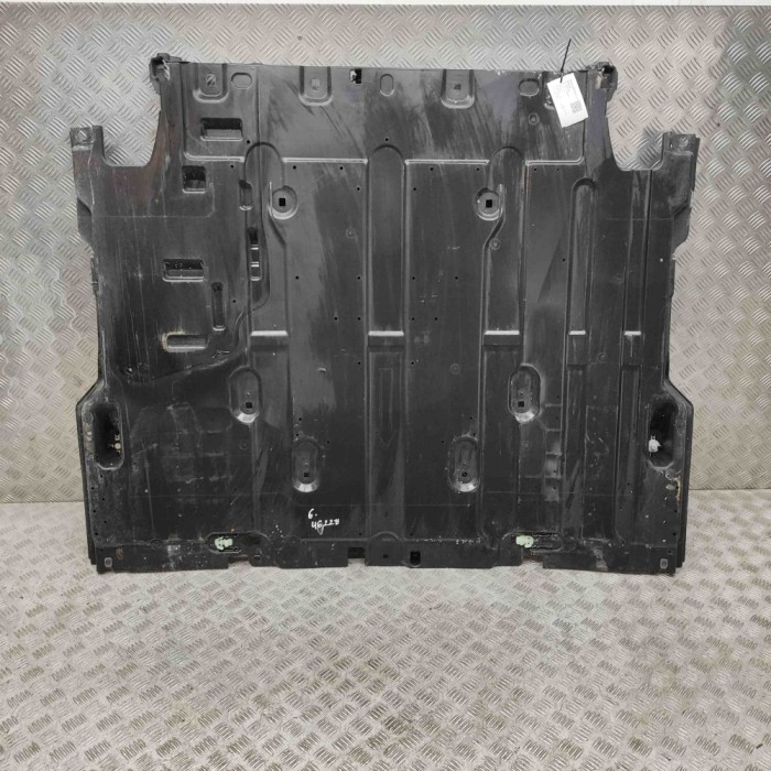 Scut motor central spate CITRO&Euml;N C4 X BD_, BE_, BF_ 2024 OEM: 9847061180