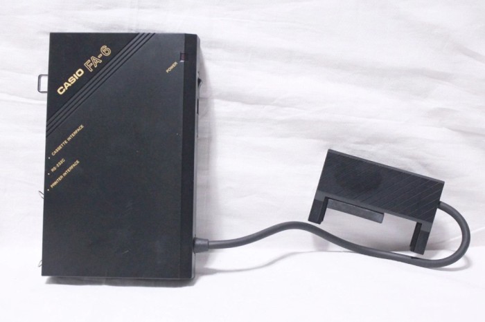 Interfata caseta Casio FA-6 S